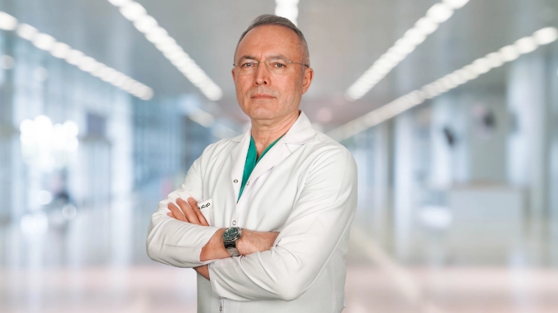 Operatör Doktor Mustafa Türkmen