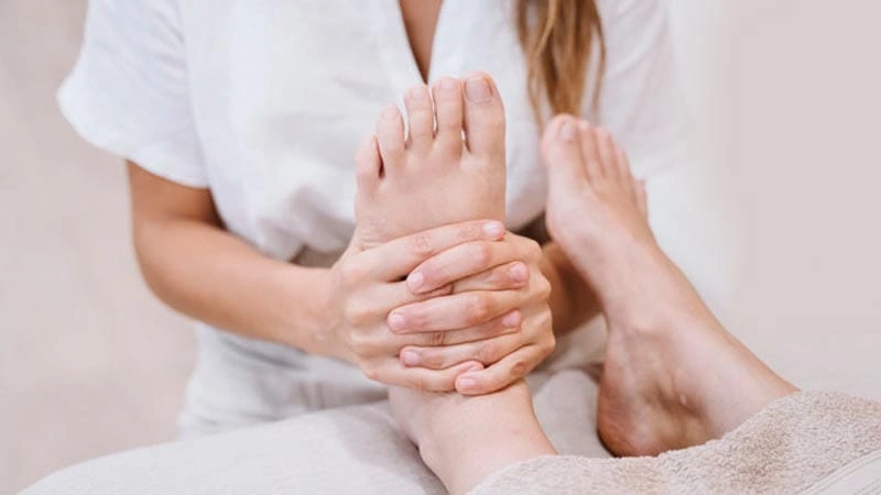 El ve ayak uyuşması tedavisi