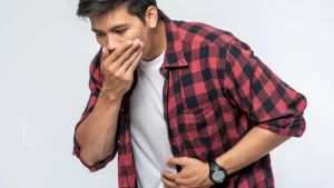 Mide ülseri sorunu olan adam