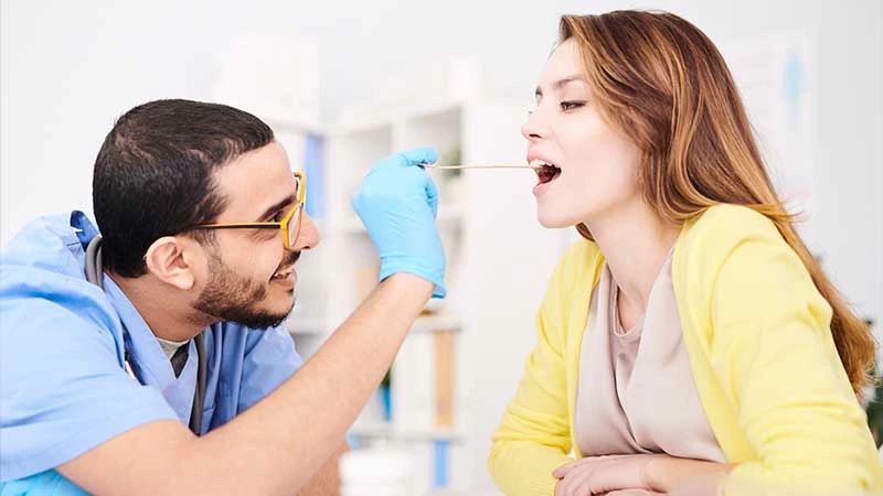 Dil kanseri muayenesi