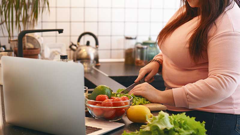 التغذية بعد إجراء جراحة تكميم المعدة