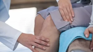 Diz Protezi Ameliyatı Sonrası Diz Muayenesi