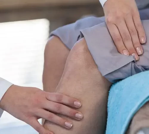 Diz Protezi Ameliyatı Sonrası Diz Muayenesi