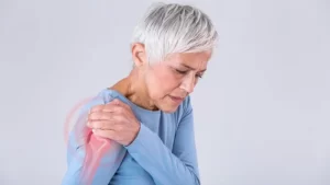 omuzda labrum yırtığı ağrısı