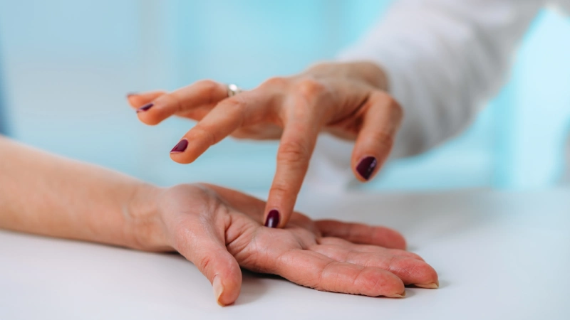 Torasik Sendromu Ortopedik Muayene