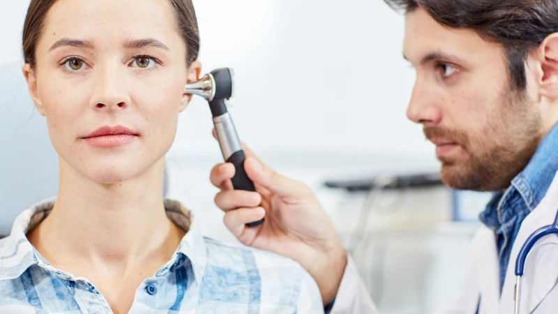 Kulak tıkanıklığı muayenesi
