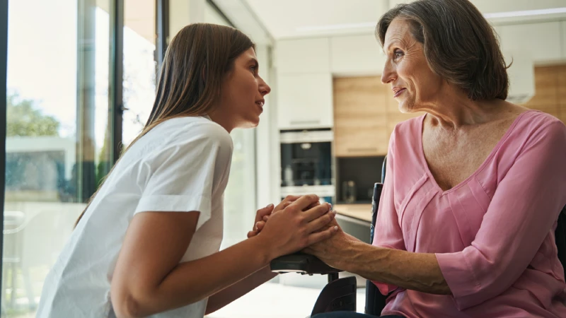 MS hastalığı yaşayan kadın