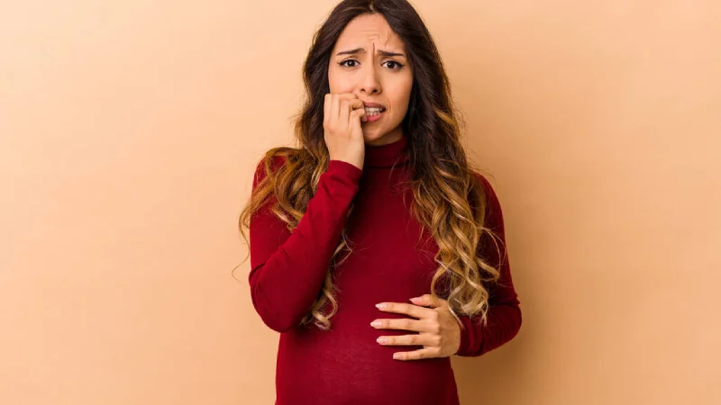 tokofobi nedeniyle korku yaşayan hamile kadın