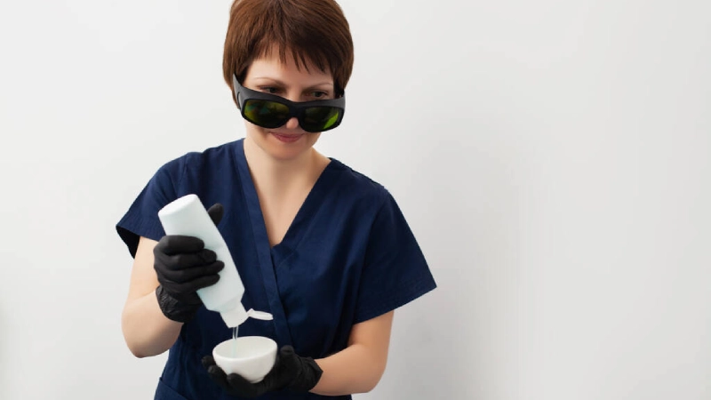 IPL lazer tedavisi muayene sırası