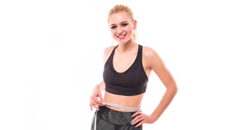 Bölgesel zayıflama yöntemleri ile kilo veren kadın