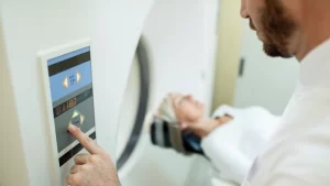 bt anjiyo sonrası radyasyon alımı doktor ve anjiyo olan hasta