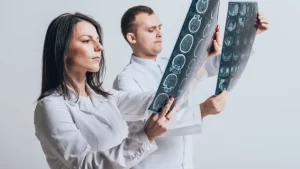 ilaçlı emar sonucu kaç günde çıkar emar sonucu inceleyen doktorlar