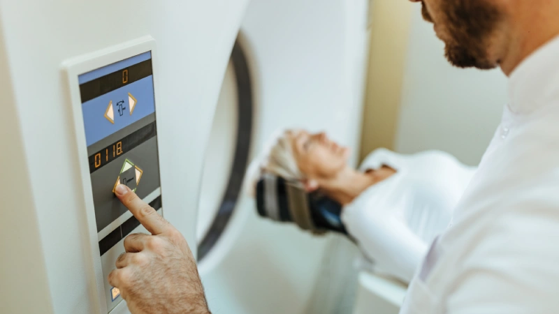 Kontrastlı ve Kontrastsız MR Farkı