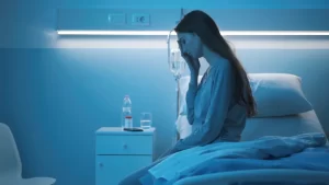 Uyku Getiren Şeyler Nelerdir? uykusuzluk çeken kadın