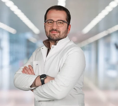 Оператор Д- р МУСТАФА САЛИХ ДЖАНПОЛАТ