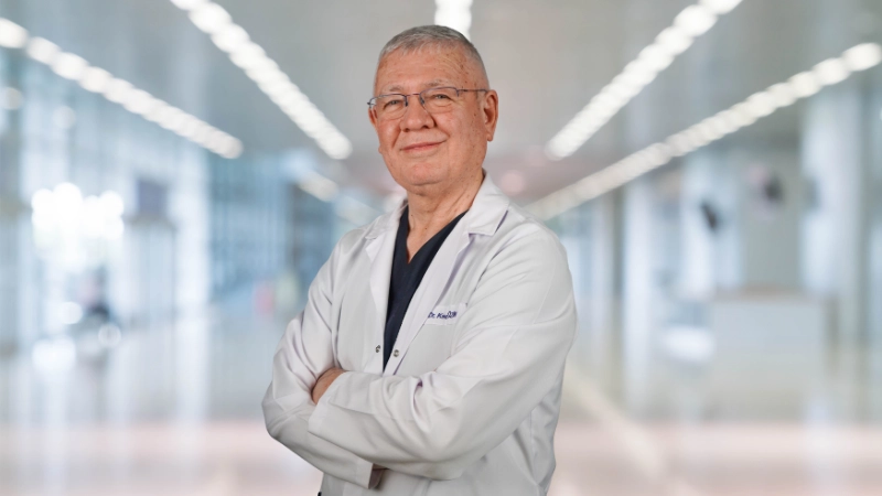 Profesör Doktor Kadir Güzin