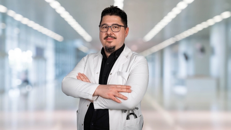 Uzman Doktor Barbaros Kıyan