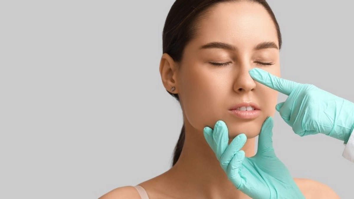 ترکیب رینوپلاسنی و ایمپلنت چانه در ترکیه