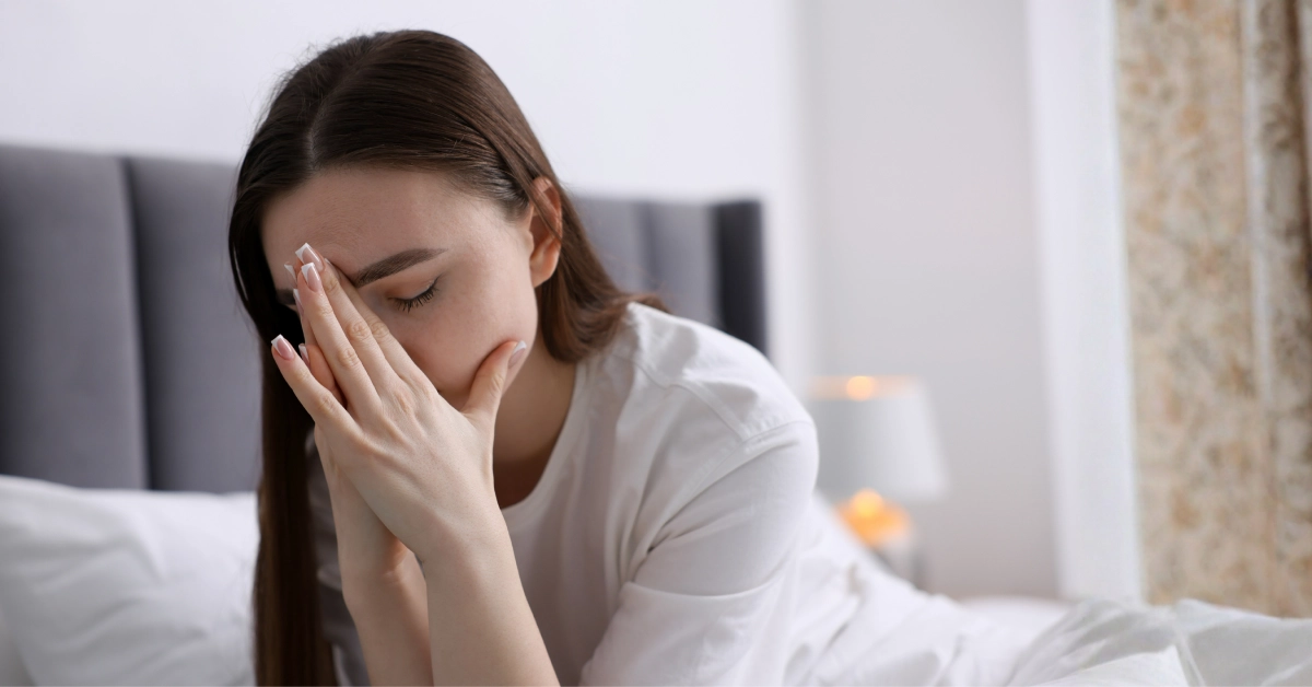 Kronik yorgunluk sendromu yaşayan bir bireyde halsizlik ve bitkinlik belirtileri